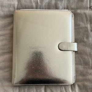 Gold Filofax planner